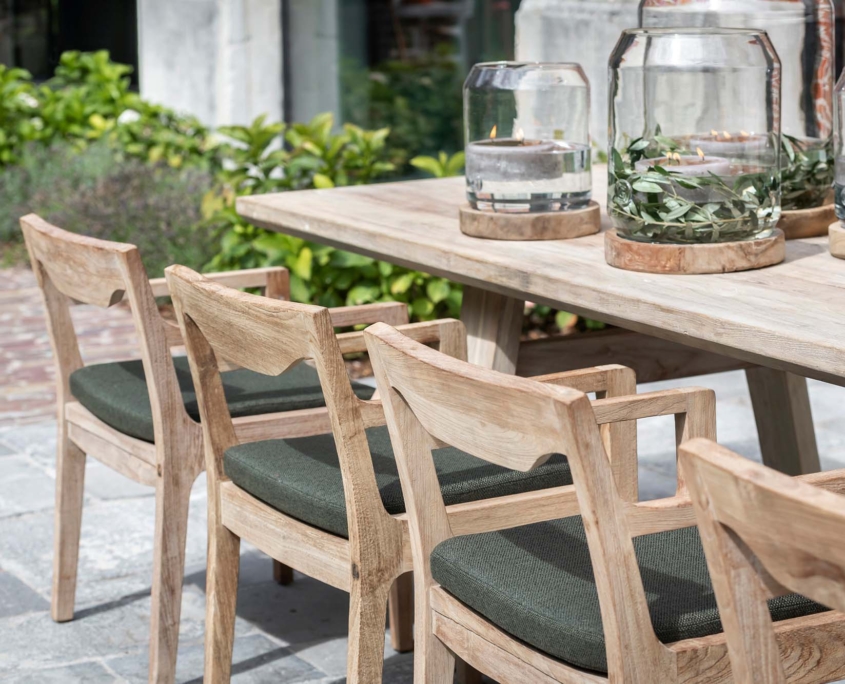 gardono_outdoor_stoel_met_armeleuning_tafel